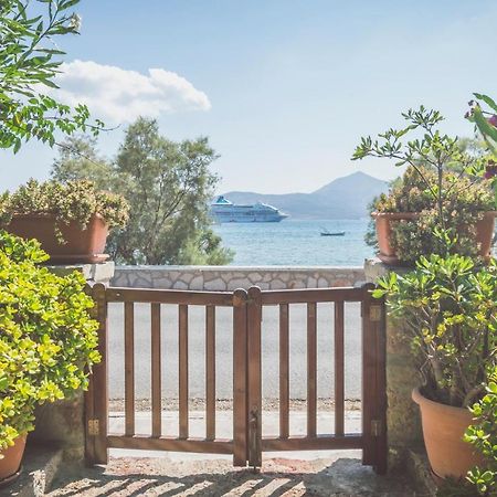 Kourita Garden Apartment With Sea View Near To The Port Of Milos 아다마스 외부 사진